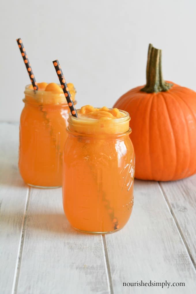 Halloween party drinks are often filled with artificial colors and flavors. This Hocus Pocus Halloween Punch is free of artificial colors and dyes.