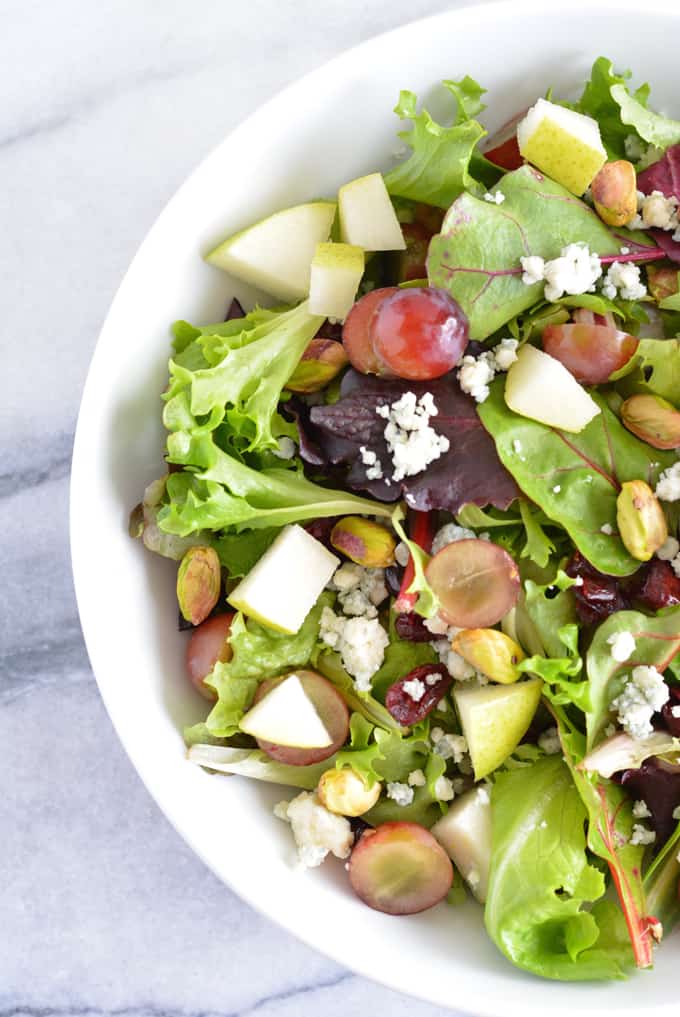 Copycat Cosi Signature Salad version.