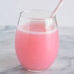 Strawberry Lemonade Protein Shake is sugar free and rich in protein.